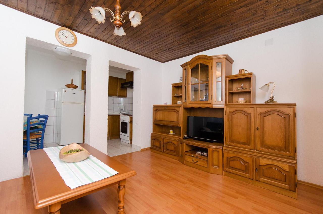 Apartments Marija Ivana Senj  Exterior photo